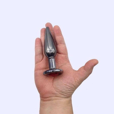 Plug Anal Ônix no Formato Cônico Slim com Detalhe de Pedra Brilhante na Base - Hard | 10 x 2,7 cm | Disponível em 3 Cores