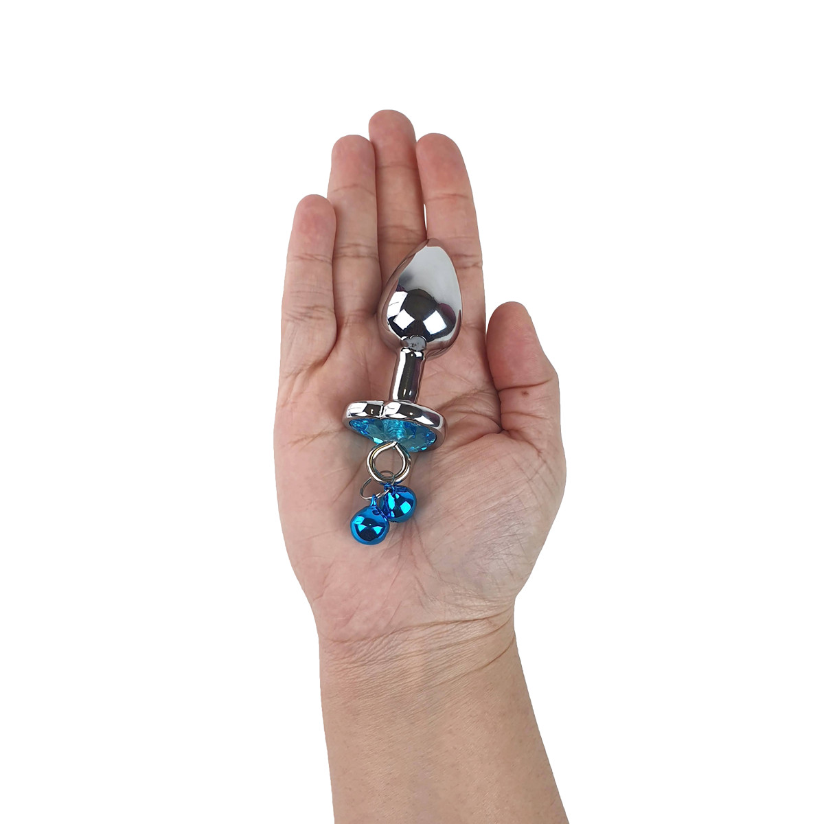 Plug Anal "P" em Aço com Formato Cônico e Pedra de Coração, Guizo e Corrente - 5,7 x 2,6 cm | Disponível em 3 Cores - 8