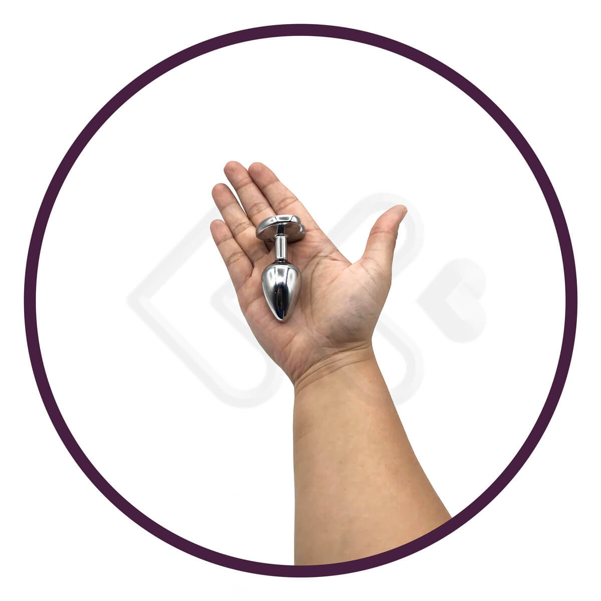 Plug Anal "P" em Alumínio Polido no Formato Cônico com Joia de Coração na Base  - 5,7 x 2,6 cm - 3