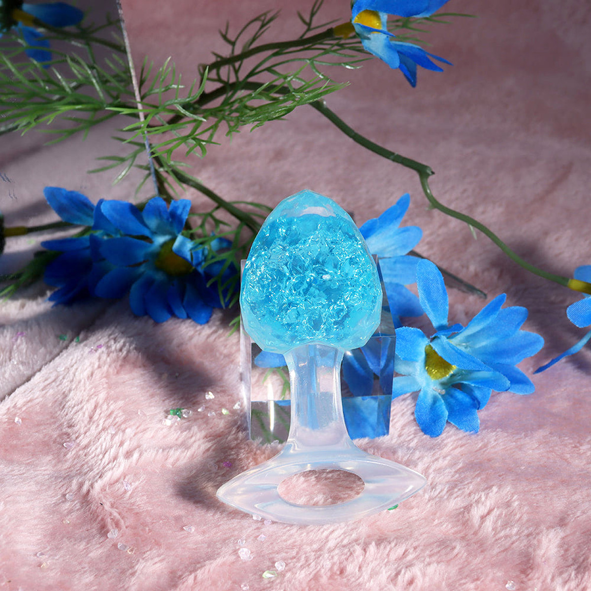 Plug Anal P em Formato Cônico de Diamante com Esfera Interna e Alça de Segurança - YouVibe | 6,4 x 3,2 cm | Disponível em 6 Cores - 4