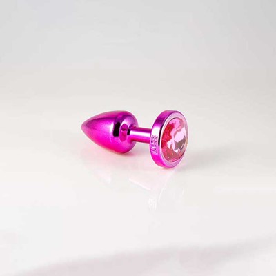Foto 4 do produto Plug Anal Pink no tamanho "P" em ABS Atóxico com Formato Cônico e Detalhe de Joia - Hard Less | 6 x 2,6 cm | Disponivel em 5 Cores