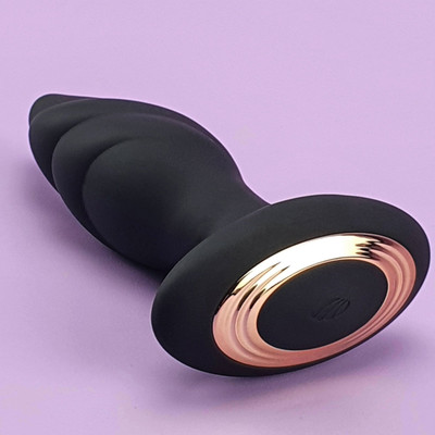 Foto 3 do produto Plug Anal em silicone com 9 modo de Vibrações e Rotações - Whirlwind  S-hande | 12 x 4 cm