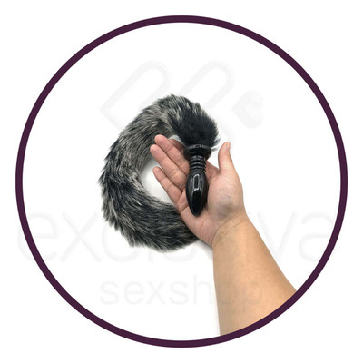 Foto 3 do produto Plug Anal em Silicone com Rabo Artificial - 37 cm | Cor: Cinza com Preto