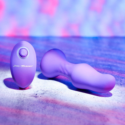 Foto 3 do produto Plug Anal em Silicone com 7 Modos de Vibração e Rotação, Controle Remoto Sem Fio e Carregamento via Cabo USB - Zero Tolerance Tunnel Teaser | 11 x 4,1 cm