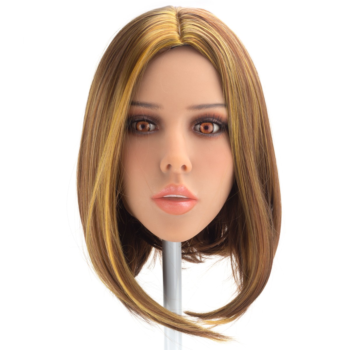 Polly - Boneca Realística em TPE com Pele Morena, Cabelo Curto Loiro, Olhos Verdes, Seios Fartos, Vértebras em Aço e Acessórios - 50 Kg e 1,63 Metros de Altura - 7