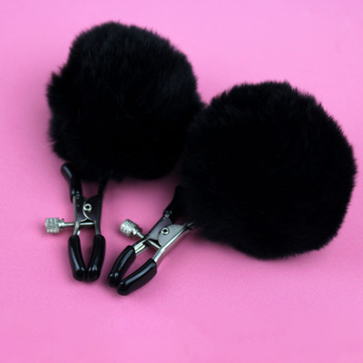 Foto 2 do produto Prendedores para Mamilos Feito em Metal com Ajuste de Pressão e Pompom - 3R Import