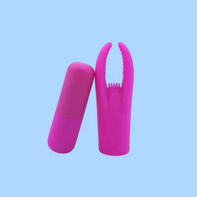 Foto 2 do produto Mini Vibrador Recarregável com Capa Estimuladora, 12 Modos de Vibração e Resistente à Água - Pretty Love Hedy | 9,7 x 2,3 cm