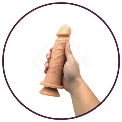 Prótese Peniana Realística com Glande Definida, Veias Salientes e Ventosa na Base - Sexy Fantasy Pura Luxúria | 17,5 x 3,8 cm