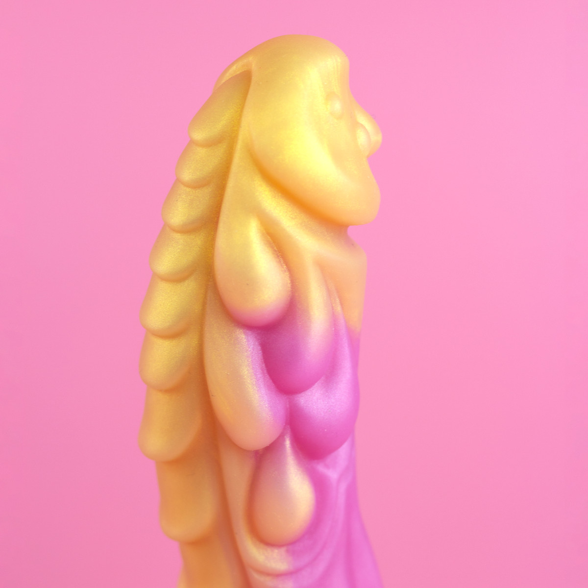 Prótese Peniana em Silicone Premium com Glande Definida, Texturas, Elevações e Base Ventosa - Laphiving Mustang Monstro | 19 x 6,4 cm - 2