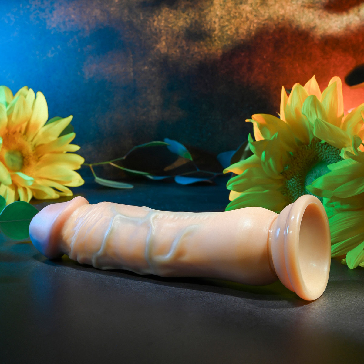 Prótese Realística Flexível com Ventosa na Base - Evolved Realistic Dildo 7 | 15 x 3,6 cm - 4