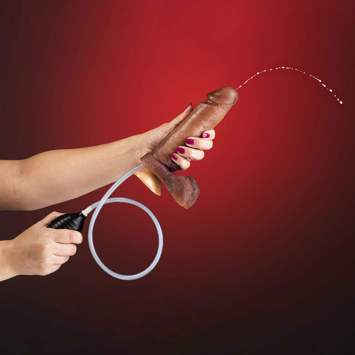 Prótese Realística no Formato de Pênis com Glande Definida, Veias, Escroto, Ventosa e Simulação de Ejaculação - Real Dick | 15,5 x 3,9 cm - 2