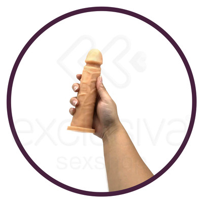 Foto 2 do produto Pura Luxúria - Prótese com Formato de Pênis Realístico com Veias Salientes e Glande Definida - 16,8 x 3,9 cm