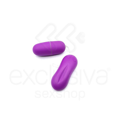 Foto 2 do produto Bullet Revestido em Silicone Soft Touch com 60 Modos de Vibração e Controle sem Fio - Remote Control Vibrating Egg - 7,6 x 3,1 cm | Cor: Roxo