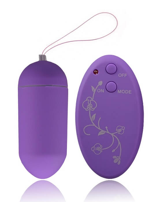 Bullet Revestido em Silicone com 10 Modos de Vibração e Controle Wireless sem Fio - Remote Control Vibration Egg | 8 x 3,2 cm | 3 Cores - 3