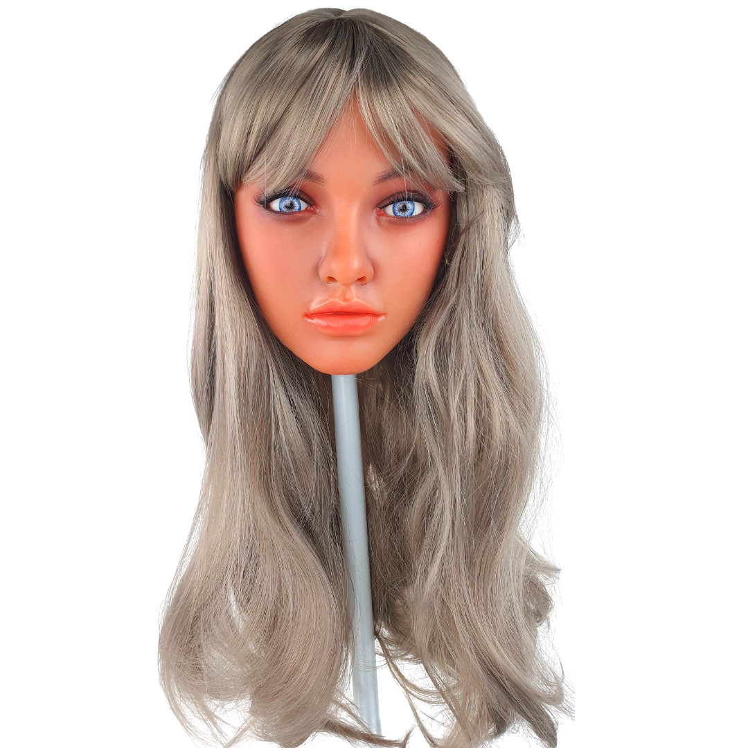 Ruby - Boneca Realística em TPE com Cabelo Médio, Olhos Azuis, Seios Fartos, Vértebras em Aço e Demais Acessórios - 49 kg e 1,67 Metros de Altura - 13