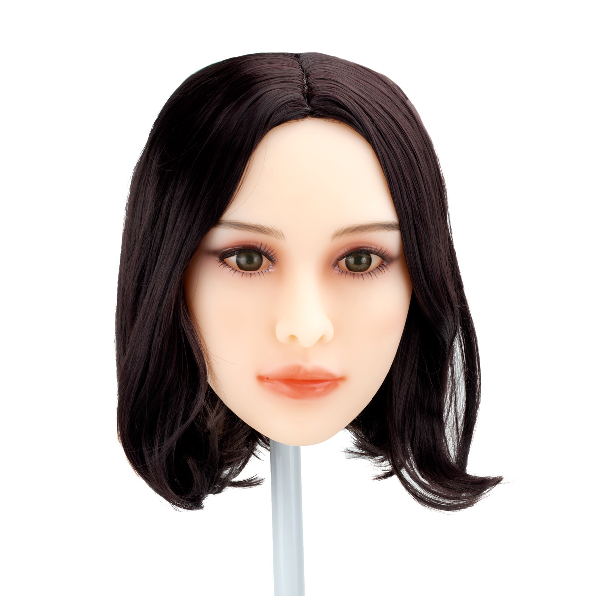 Scarlett - Boneca Realística em TPE com Pele Branca, Cabelo Escuro, Olhos Verdes, Seios Fartos, Vértebras em Aço e Acessórios - 39 Kg e 1,65 Metros de Altura - 11