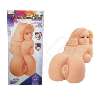 Masturbador em Cyberskin com Forma de Corpo Feminino com 3 Canais Penetráveis - Senina Sexual Doll | 66 x 26 cm
