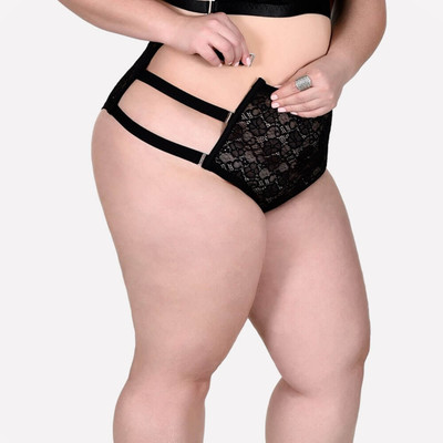 Foto 2 do produto Sensualle - Calcinha em Renda com Strappy Plus Size | Disponível em 2 Cores e 3 Tamanhos