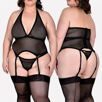 Foto 1 do produto Sensualle - Conjunto Plus Size com Espartilho e Calcinha Fio Dental | Cor: Preto