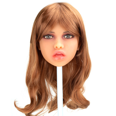 Cendy - Boneca Realística Feita em TPE com Cabelo Longo Loiro, Olhos Azuis, Seios Fartos, Boca Volumosa, Vértebras em Aço, Vibrador USB e Demais Acessórios - 38 kg e 1,66 Metros de Altura