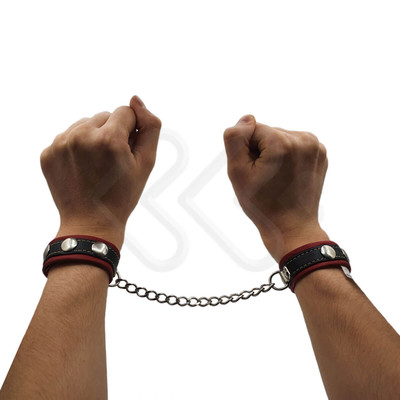 Foto 3 do produto Steves Designer - Algema em Couro Sintético com Botão de Pressão - Tamanho Único | Cor: Vermelho com Detalhe Preto