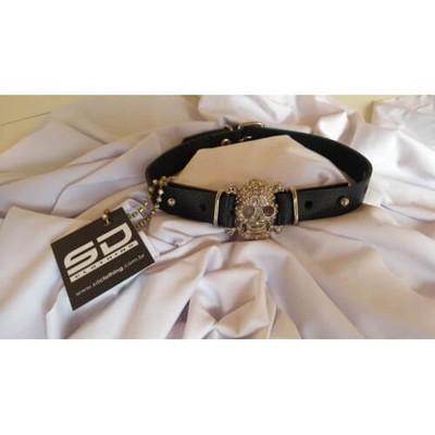 Choker em Couro com Caveira em Detalhes de Strass -Steves Designer - Steves Designer | Tamanho Único