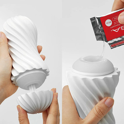 Foto 3 do produto Masturbador em TPE com Textura Interna e Sistema de Vácuo - Tenga Flex | Disponível em 2 Cores