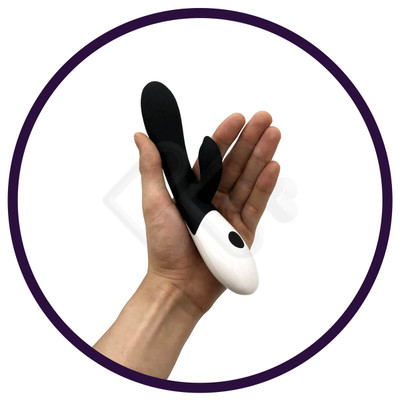Foto 4 do produto Topo Toys Hei Time - Vibrador Estimulador de Ponto G e Clitóris em Silicone com 7 Modos de Vibração - 10,1 x 3,3 cm | Cor: Preto