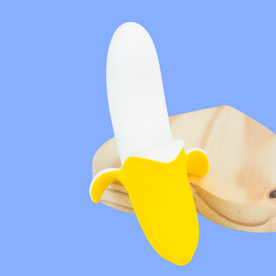 Foto 2 do produto Vibrador Estimulador de Ponto G e Clitóris em Forma de Banana com 10 Modos de Vibração e Recarregável - Topo Toys Little Banana | 7,5 x 3 cm