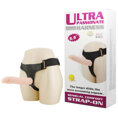 Ultra Passionate Harness - Cinta em Elastano com Pênis Articulável em CyberSkin - 23 x 4,5 cm | Cor: Bege