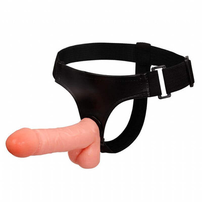 Foto 3 do produto Ultra Passionate Harness - Cinta Peniana com Prótese em Formato de Pênis Realístico - Veste até o 40