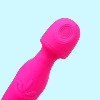Foto 3 do produto Varinha Mágica Dupla Recarregável em Silicone, Capa com Bocal, 10 Modos de Vibração e Pulsação - SI Happiness | 10,5 x 3,7 cm | Disponível em 2 Cores