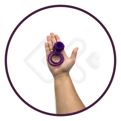 Anel Peniano Duplo com Estimulador Clitoriano em Forma de Língua e Cápsula com Vibração Única - Vibe Ring | 9,1 x 5,6 cm | Disponível em 3 cores