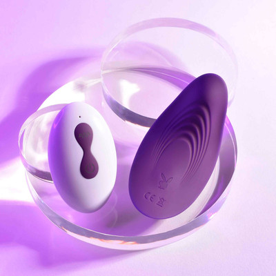 Foto 3 do produto Vibrador para Calcinha Recarregável com 10 Modos e Vibrações e Controle Remoto Sem Fio - Evolved Playboy Pleasure Our Little Secret | 8,6 x 4,1 cm