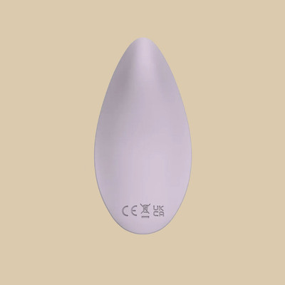 Foto 8 do produto Vibrador de Calcinha em Silicone, Recarregável via Cabo USB com Controle Remoto e 6 Modos de Vibração - Adão & Eva | 9,2 x 4,5 cm | Disponível em 2 Cores