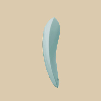 Foto 4 do produto Vibrador de Calcinha em Silicone, Recarregável via Cabo USB com Controle Remoto e 6 Modos de Vibração - Adão & Eva | 9,2 x 4,5 cm | Disponível em 2 Cores