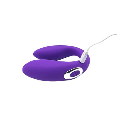 Foto 3 do produto Vibrador para Casal Recarregável em Silicone com 10 Modos de Vibrações e Controle Remoto Sem Fio - Love Jagger | 23,6 x 3,2 cm