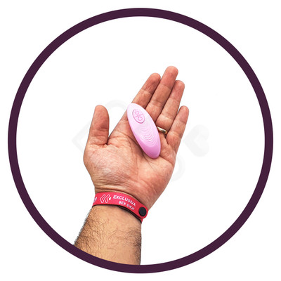 Foto 11 do produto Vibrador para Casal em Silicone com 7 Modos de Vibração e Controle Remoto Sem Fio - Dibe Orgasm Clitorial Super Vibrators | 10,5 x 2,7 cm | Disponível em 2 Cores