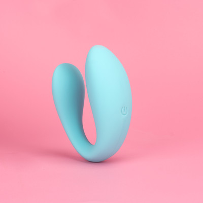 Foto 2 do produto Vibrador para Casal em Silicone Cirúrgico com 9 Modos de Vibração e Resistente à Água - Intt Toys Sincronia