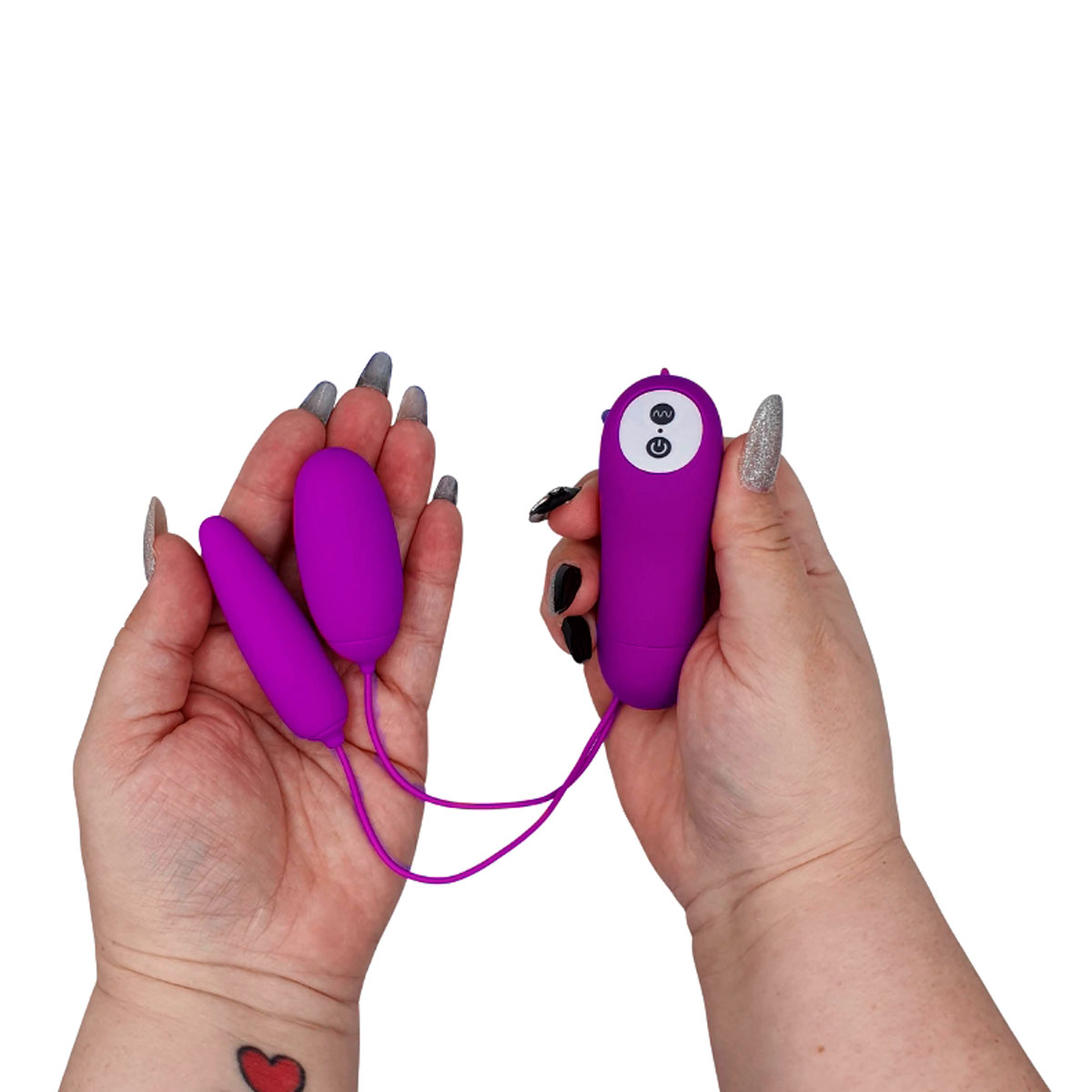 Vibrador Duplo Revestido em Silicone com 12 Modos de Vibrações e Controle Remoto com Fio - Pretty Love Irma | 5,8 x 2,6 cm - 7