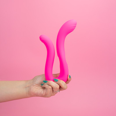 Foto 4 do produto Vibrador Duplo Flexível em Silicone com 10 Modos de Vibrações, 2 Motores e Recarregável - Intt Toys Vibra Collors Medusa | 10 x 3,5 cm