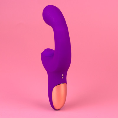 Foto 7 do produto Vibrador Duplo em Silicone com 10 Modos de Vibração com Dedilhar, 10 Modos de Pulsação e Carregamento via Cabo USB Magnético - Exclusiva Bertha | 18,5 x 4 cm | Disponível em 2 Cores