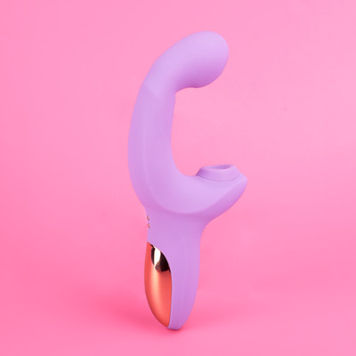 Foto 4 do produto Vibrador Duplo em Silicone com 10 Modos de Vibração com Dedilhar, 10 Modos de Pulsação e Carregamento via Cabo USB Magnético - Exclusiva Bertha | 18,5 x 4 cm | Disponível em 2 Cores
