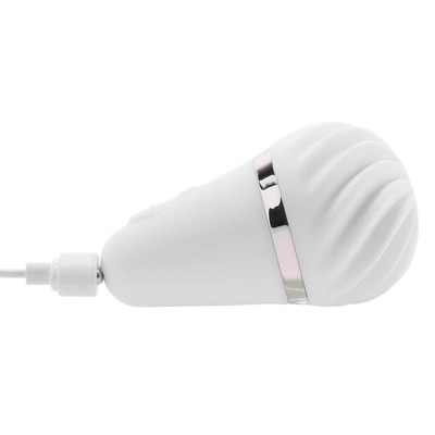 Foto 4 do produto Vibrador Estimulador de Clítoris Recarregável em Silicone com 10 Modos de Vibração e à Prova D'Água - Satisfyer Lay-On Little Wand | 9,6 x 5,4 cm