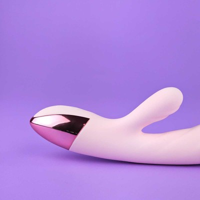 Foto 3 do produto Vibrador Estimulador de Ponto G e Clitóris em Silicone com 10 Modos de Vibração, Aquecimento e Recarregável - S-Hande Dunn | 10,5 x 3,3 cm