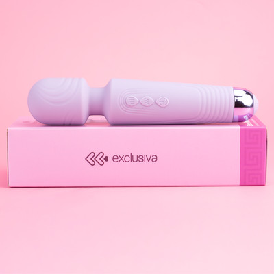 Foto 3 do produto Vibrador Massageador em Silicone com 20 Modos de Vibração, 9 Intensidades e Carregamento via Cabo USB - Exclusiva SensiWave