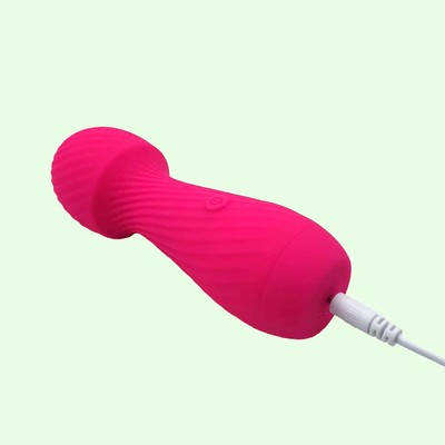 Foto 4 do produto Vibrador Massageador em Silicone Texturizado com 9 Modos de Vibração, Resistente à água e Recarregável - USK Massager | Disponível em 2 Cores