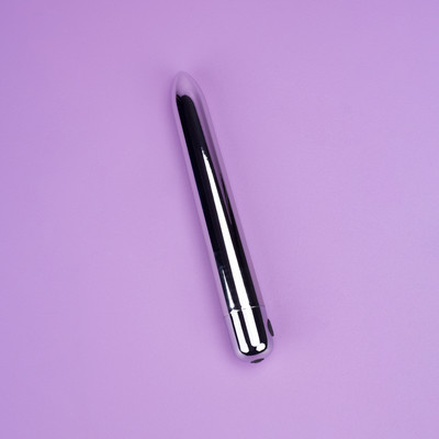 Foto 3 do produto Vibrador Personal com 10 Modos de Vibrações e Recarregável - Love Magic Gida | 13 x 1,9 cm | Disponível em 2 Cores