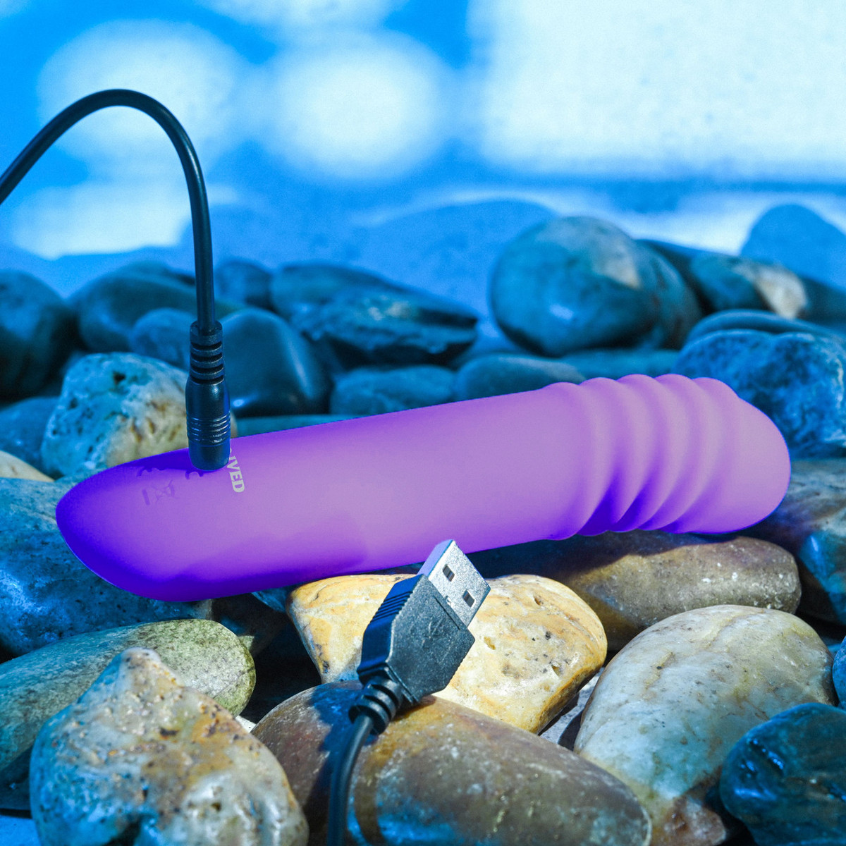 Vibrador Ponto G Recarregável com Texturas Anelares, 7 Modos de Vibração e Luz de LED - Evolved The G-Rave | 10 x 3,2 cm - 4