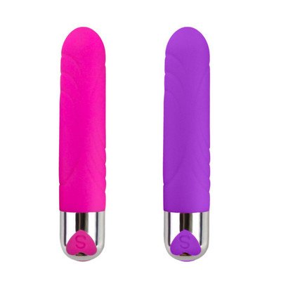 Vibrador Personal em Silicone com Textura Anelar, 12 Modos de Vibração e Recarregável - YouVibe G-Spot Vibrator | 10 x 2,4 cm | Disponível em 2 Cores